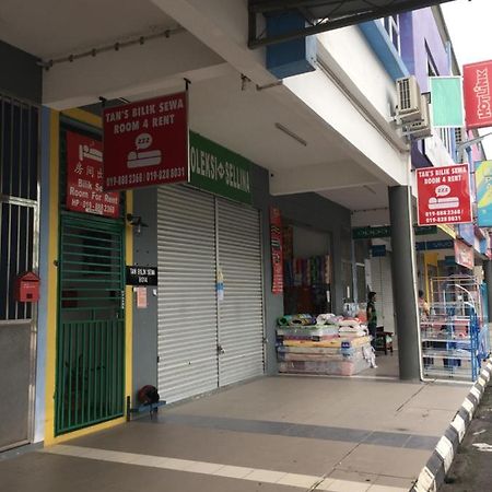 Tan’s Sibu jaya homestay Rumah Ganggu Bagian luar foto